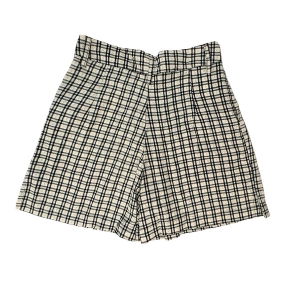 Motel Rocks Shorts 🆕 - Picture 3 of 7